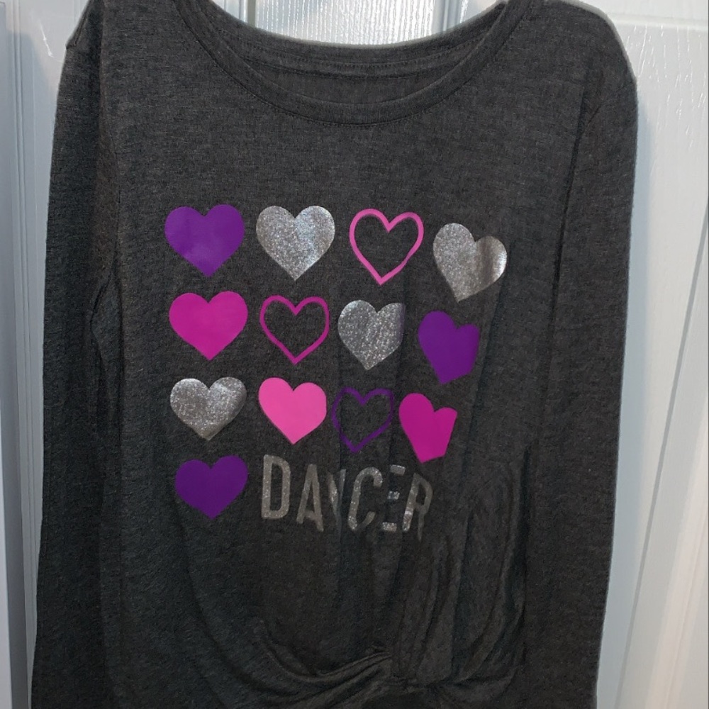 A long sleeve shirt